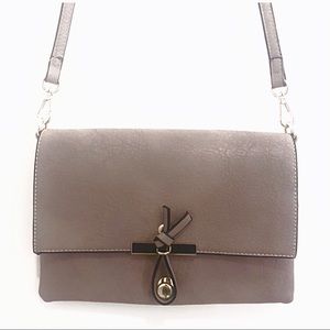 BUNDLE | Wedges & Crossbody Clutch - Taupe